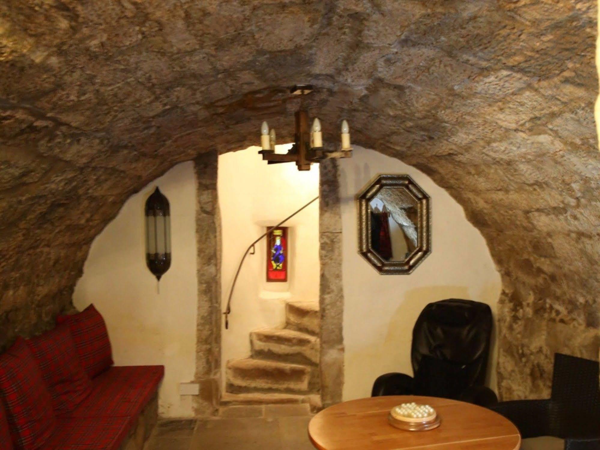 غوروك Castle Levan المظهر الخارجي الصورة